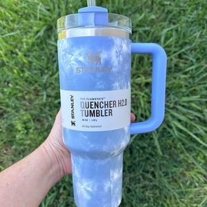 🌊✨NEW Stanley 40 oz Tumbler in OCEAN TIE DYE